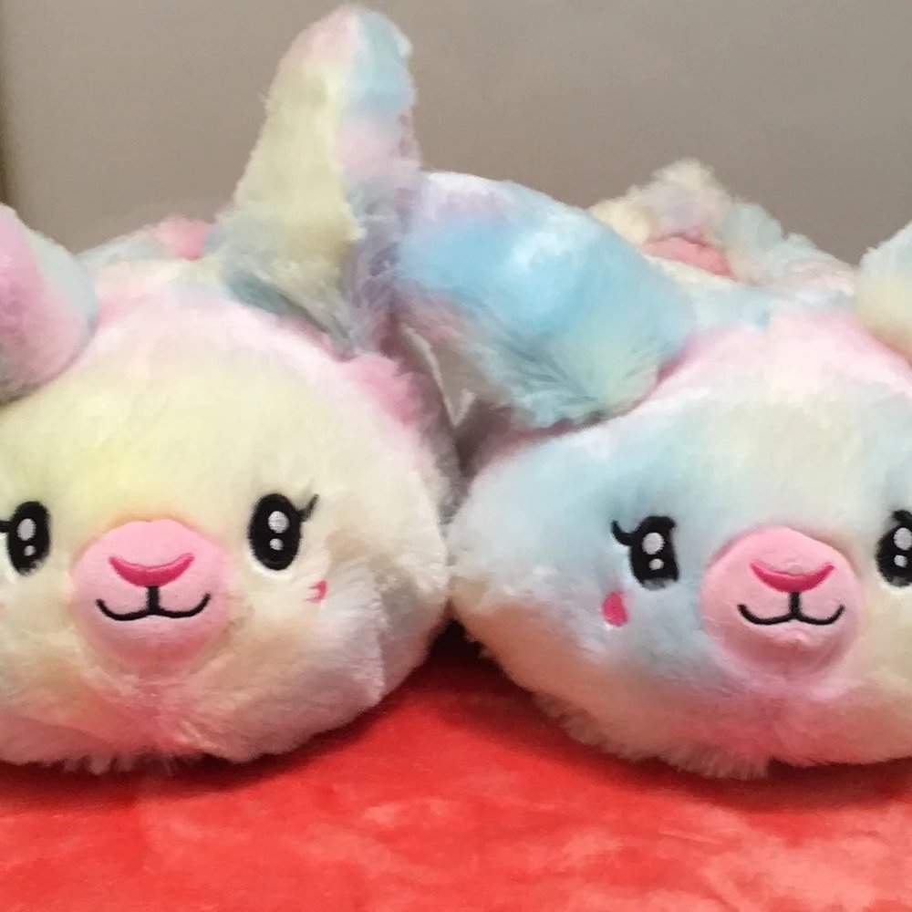 (NEW) Squishables Tie Dye Bunny Slippers- Adult 8-10